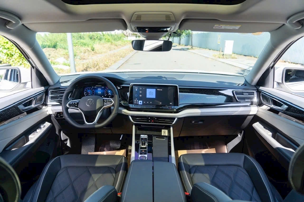 Volkswagen Teramont President