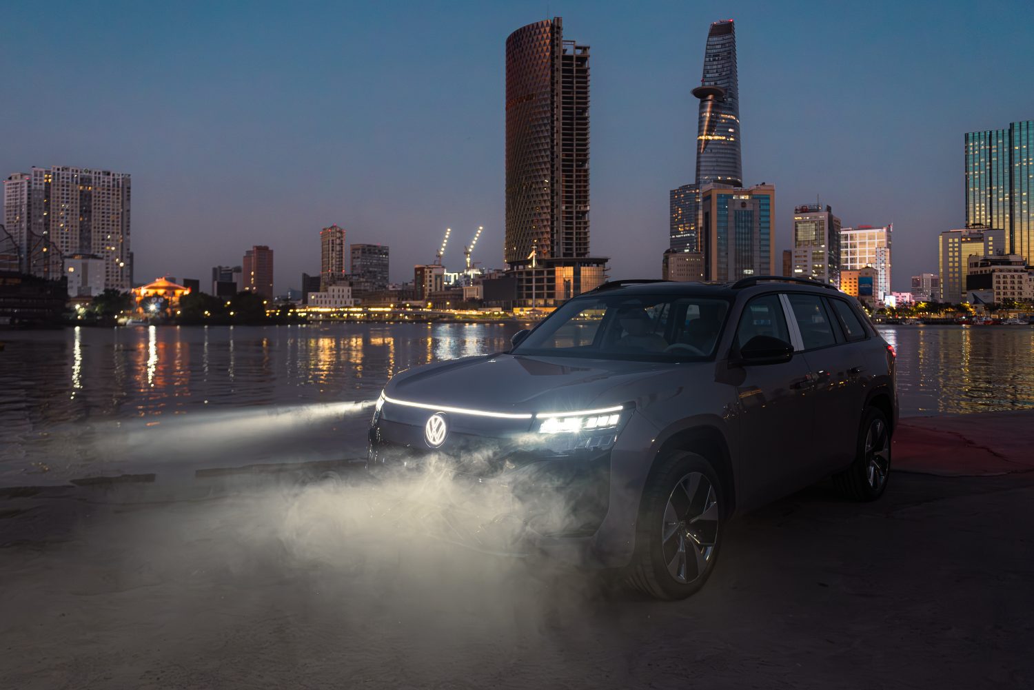 Volkswagen Teramont Pro - NEW 10 Volkswagen Teramont Pro - NEW